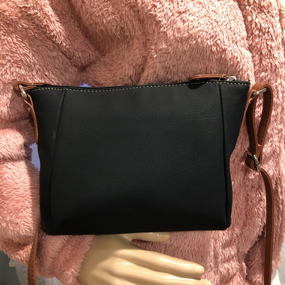Purse - Picture 3 of 7